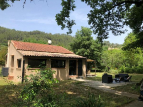 Le Grand Chêne, Vins-Sur-Caramy